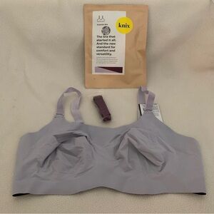 Women’s 7 KNIX Evolution Orchid Berry Reversible Bonded Convertible Bra NWT